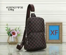 louis vuitton mini sac a main pour homme s_11a0b2a